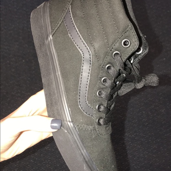all black high-top vans brand new - Picture 2 of 2